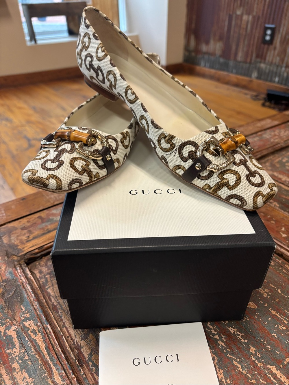 Gucci Beige & Brown Monogram Bamboo Bit Flats with box